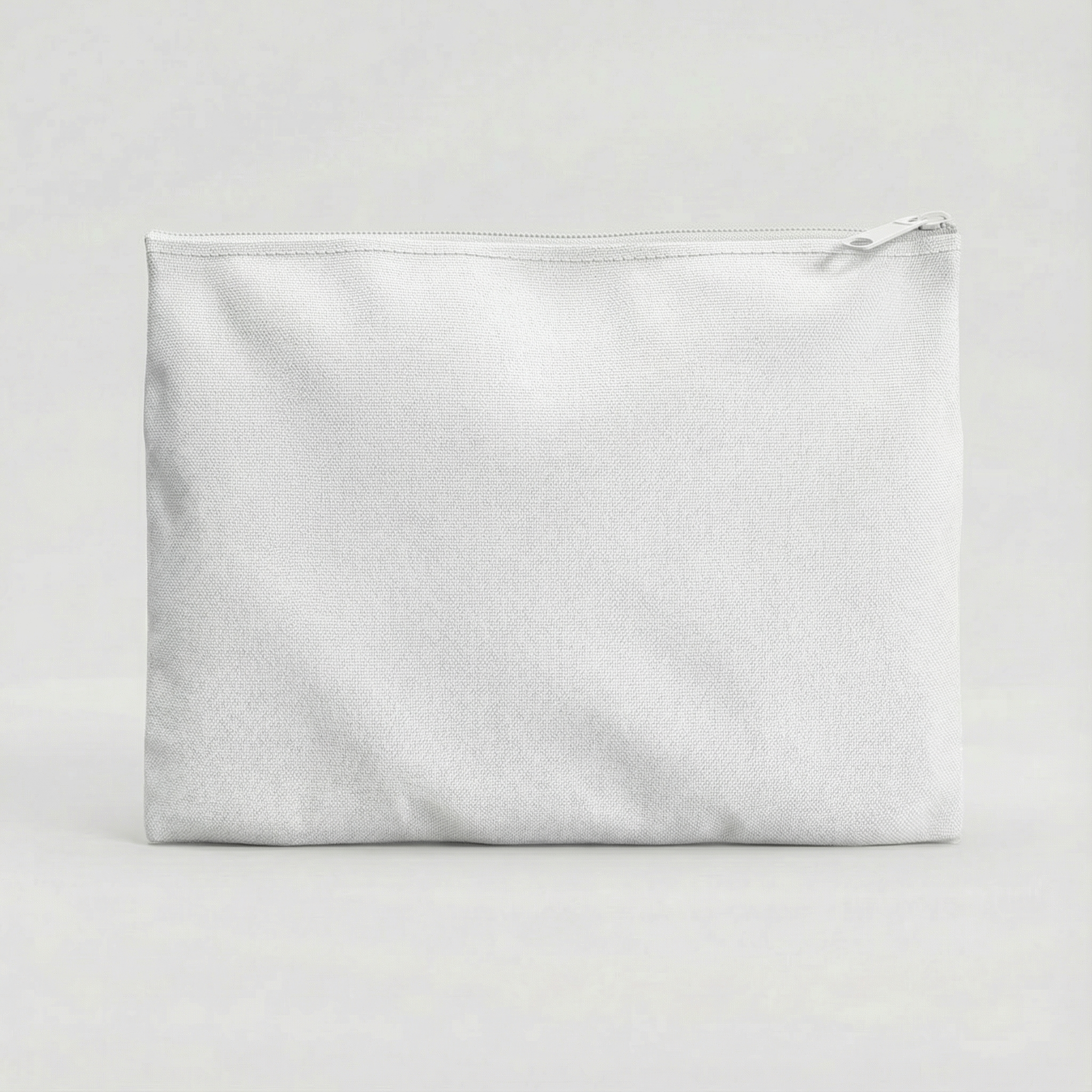 תיק איפור וטיפוח ממותג All-Over