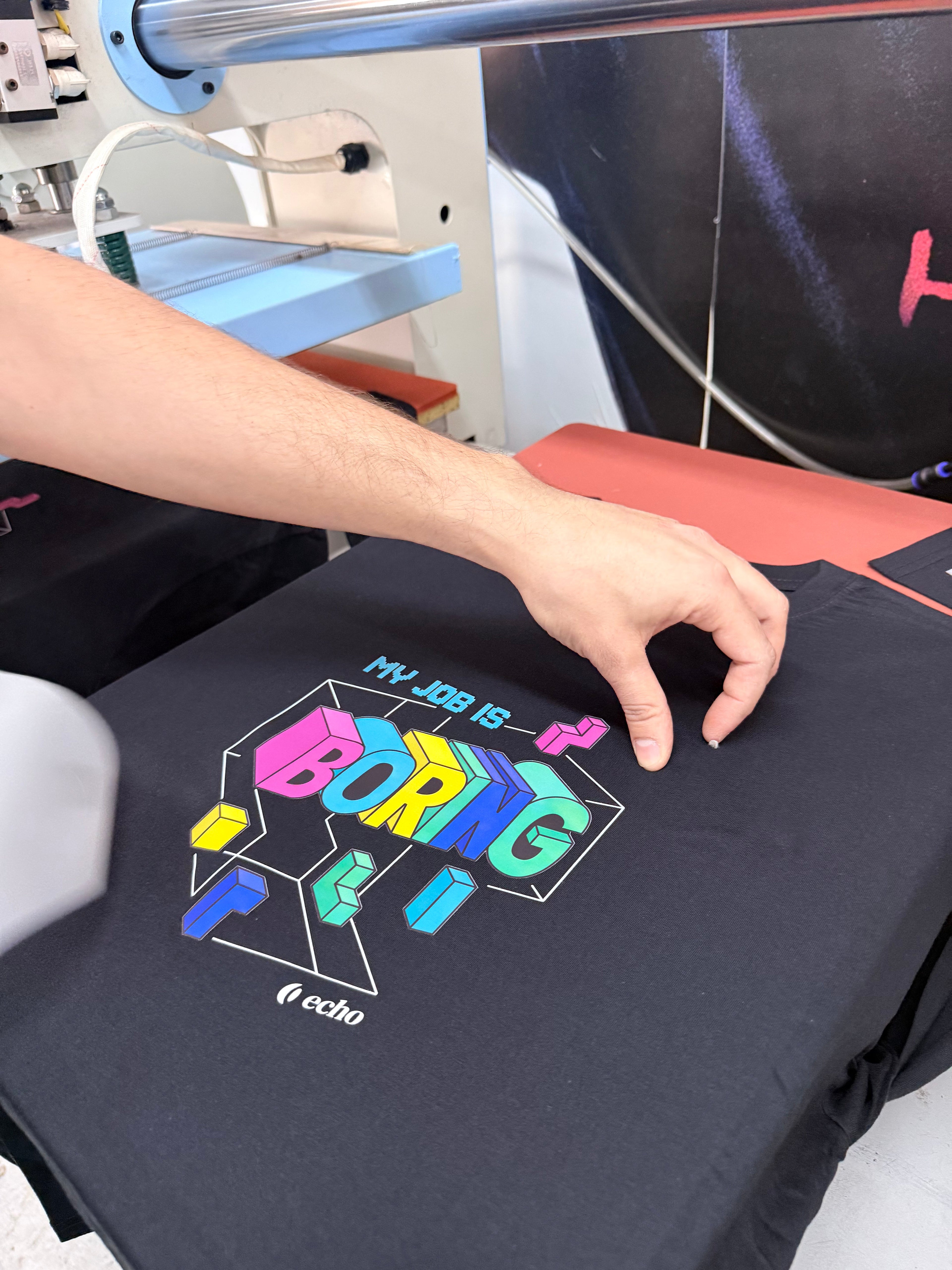 הדפסת DTF מטר רץ להפקות