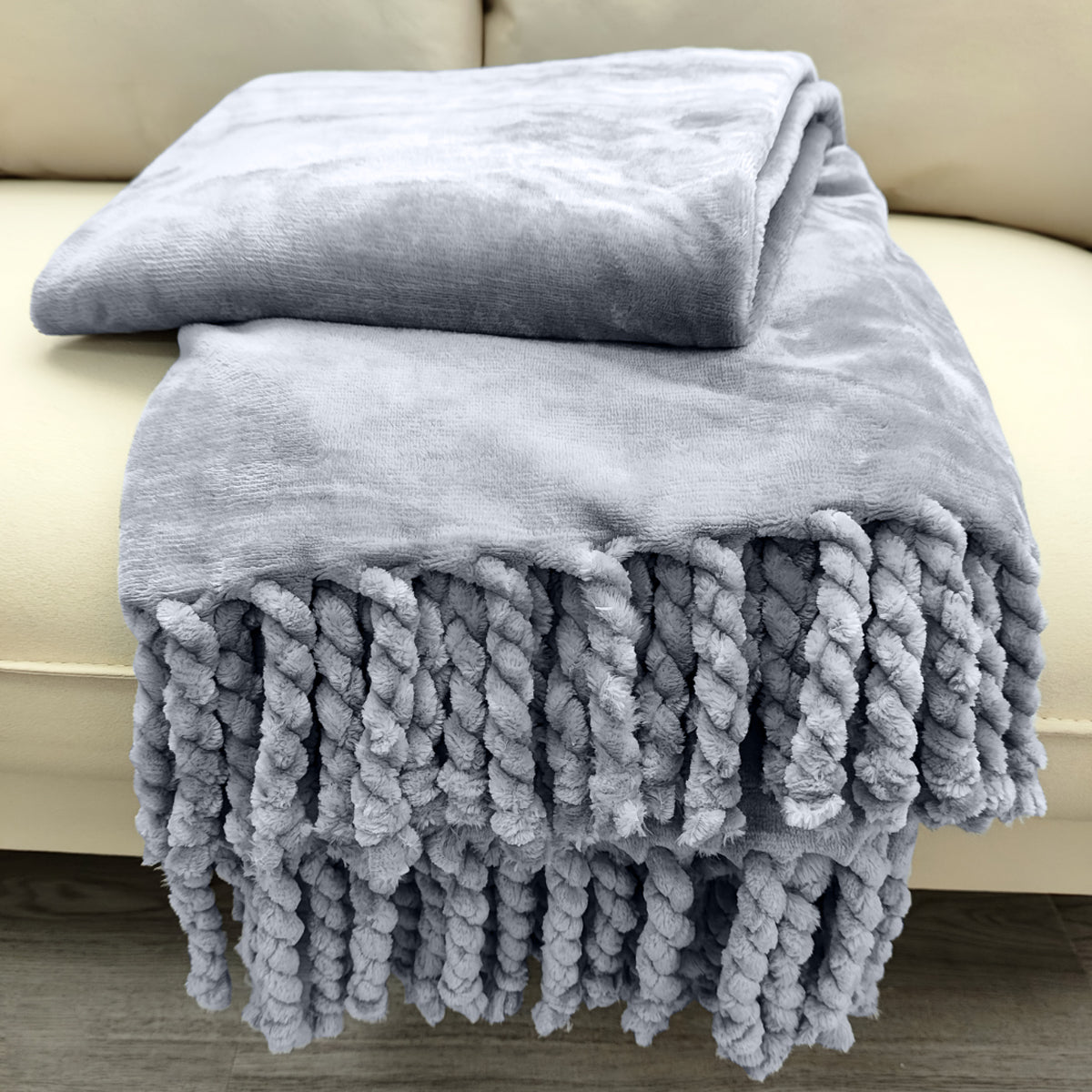 שמיכת ביסלי פליז ממותגת בעיצוב אישי